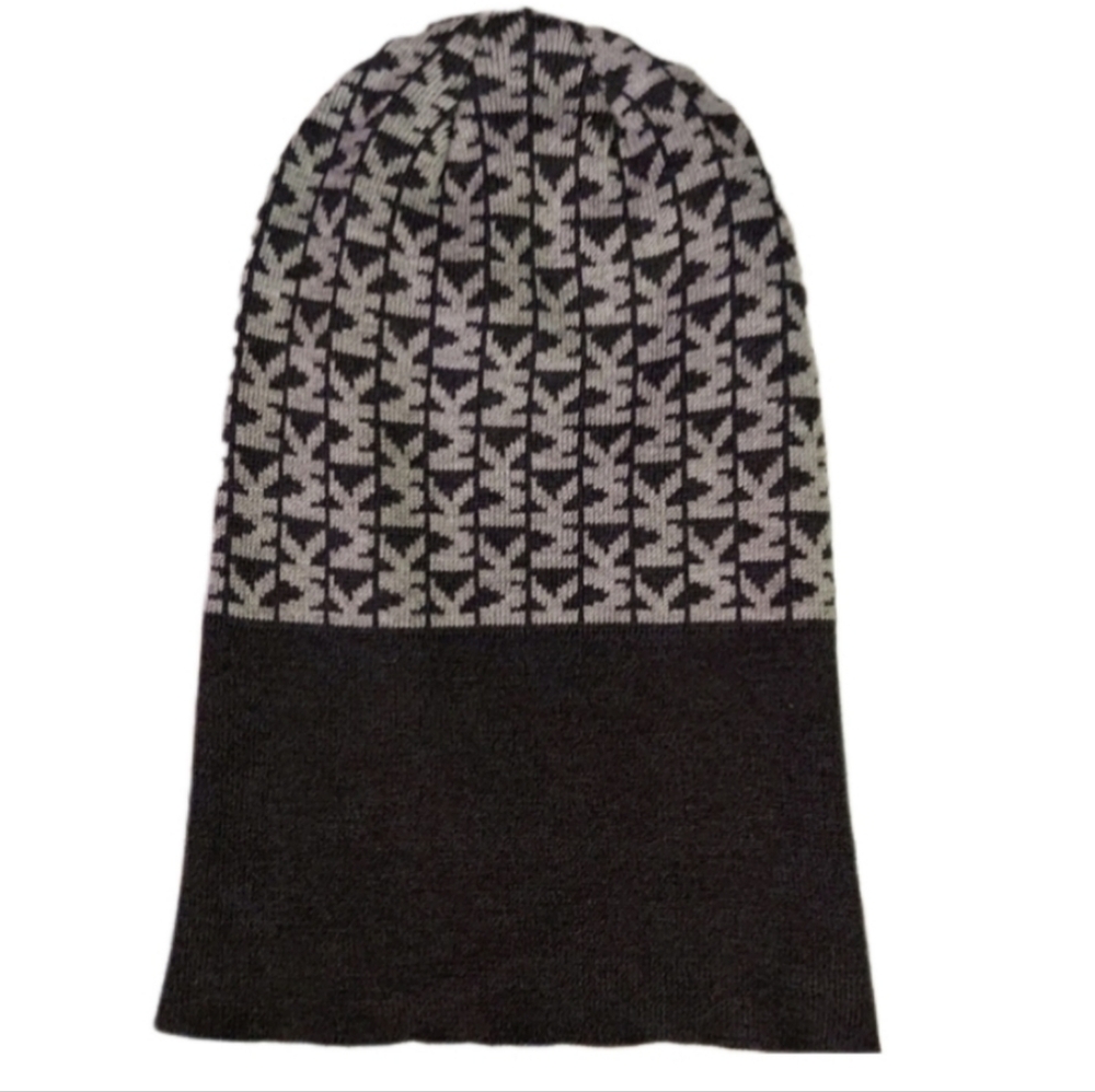 NWOT Michael Kors gray monogram beanie hat - Picture 3 of 5